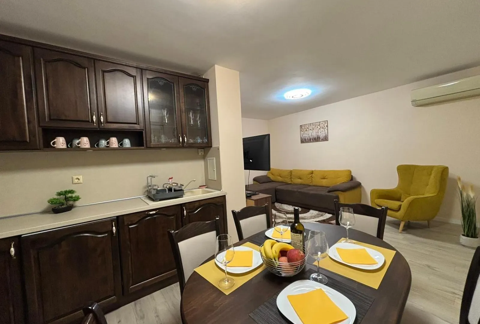 Grand Apartment Bogoridi - Top Center Near To Sea And Sea Garden Burgas
